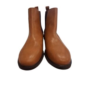 Womens Tan Chelsea Boots